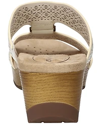 Easy Street Women's Rin Slip-Resistant Sandals