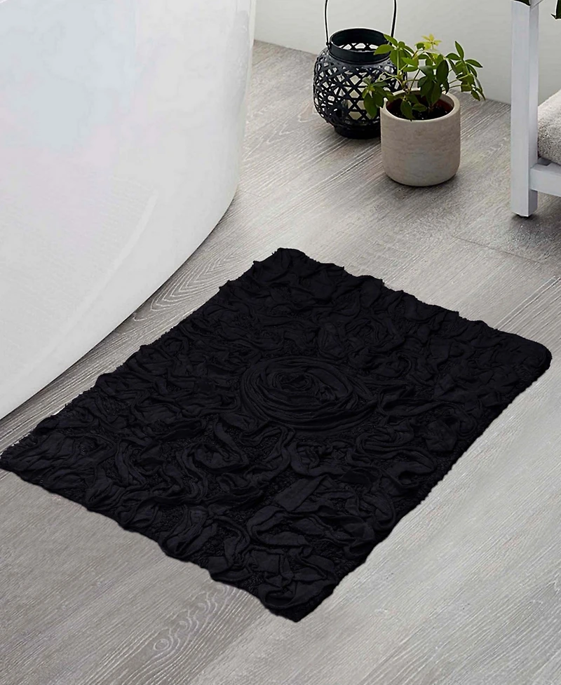 Home Weavers Bell Flower Bath Rug, 17" x 24"