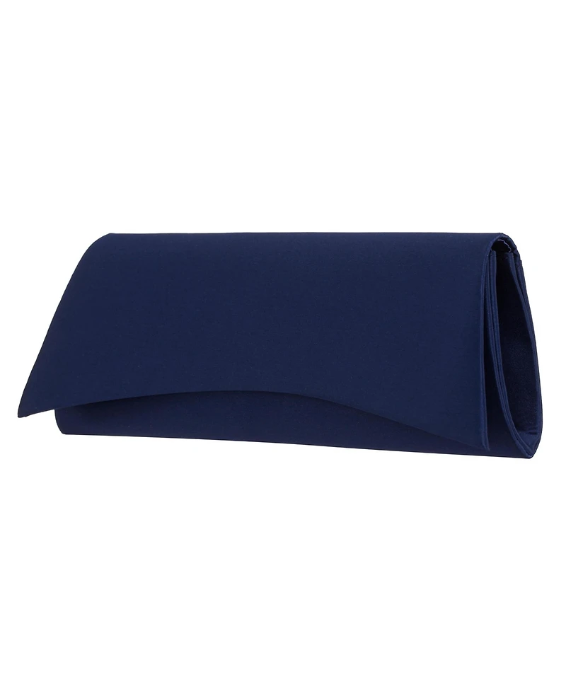 Nina Curved Flap Slim Magnetic Clutch