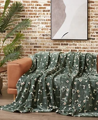 Lucky Brand Daisy Floral Cozy Plush Blanket, Full/Queen
