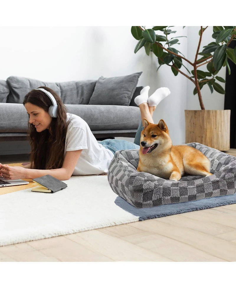 Reserve Checkered Cuddler, Ultra-Soft & Elegant Pet Bed for Dogs & Cats, Designed for Comfort and Durability