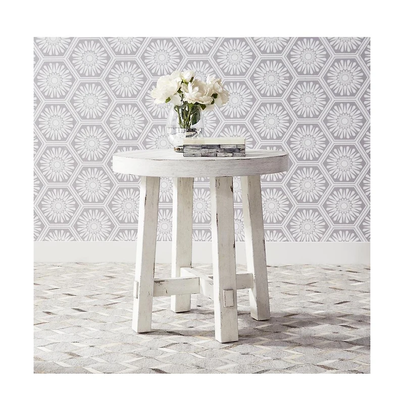 Liberty Furniture Splay Leg Round End Table