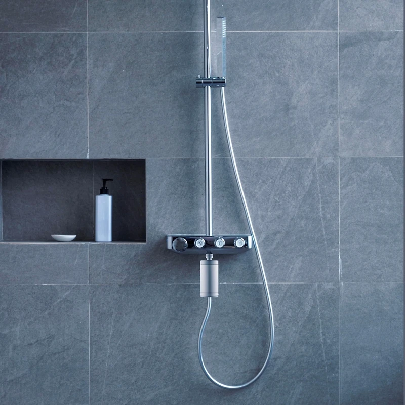 Mist Water Softening Aluminum Shower Filter, 8 Stage Filtration System, Ideal for Hand-held Shower Arms, Effectively Removes Chlorine, Reduces Dry Itc