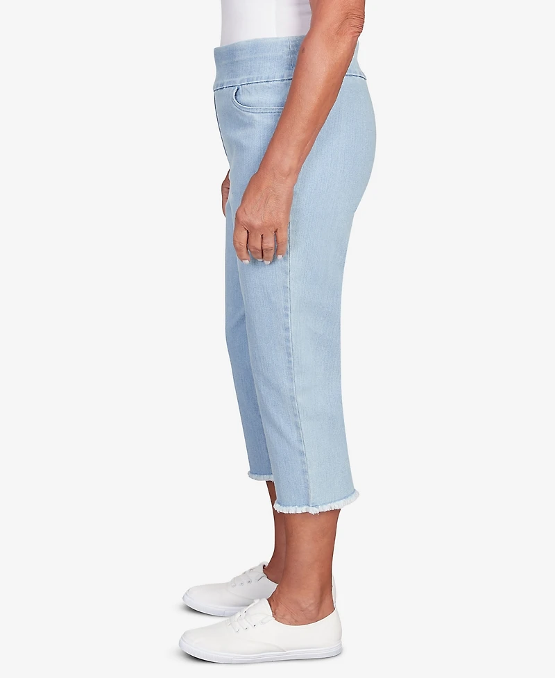 Alfred Dunner Women's Classic Denim Fringe Capri Pant