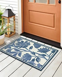 Liora Manne' Capri Floral Vine 1'8"x2'6" Area Rug