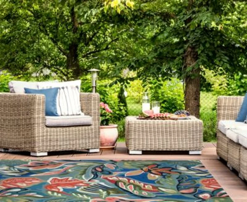Liora Manne Capri On Holiday Rug Collection