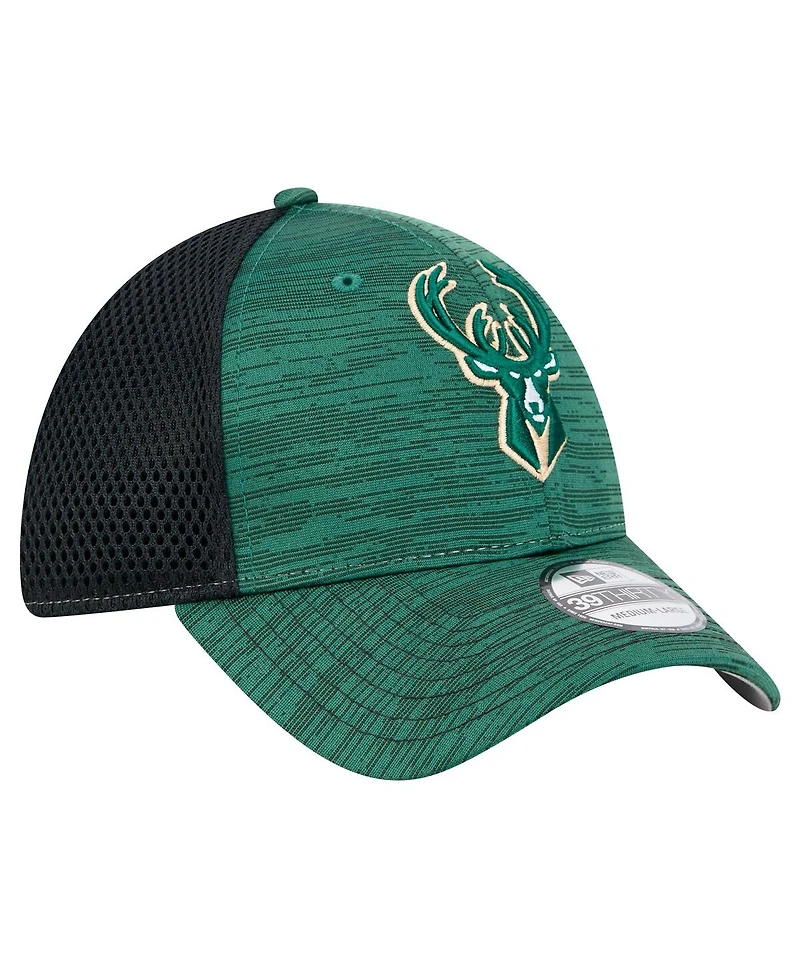 New Era Men's Hunter Green Milwaukee Bucks Active Tech Neo Flex 39THIRTY Flex Hat