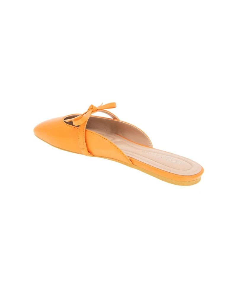 BCBGeneration Women's Hildana Square Toe Flats