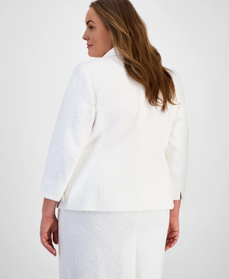 Kasper Plus Bonded-Lace Shawl-Collar 3/4-Sleeve Jacket