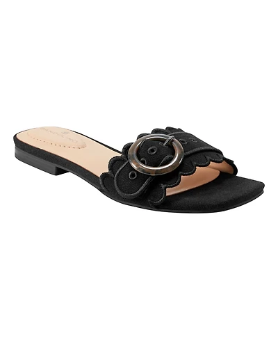 Bandolino Women's Silla Scallop Buckle Flat Slide Sandals