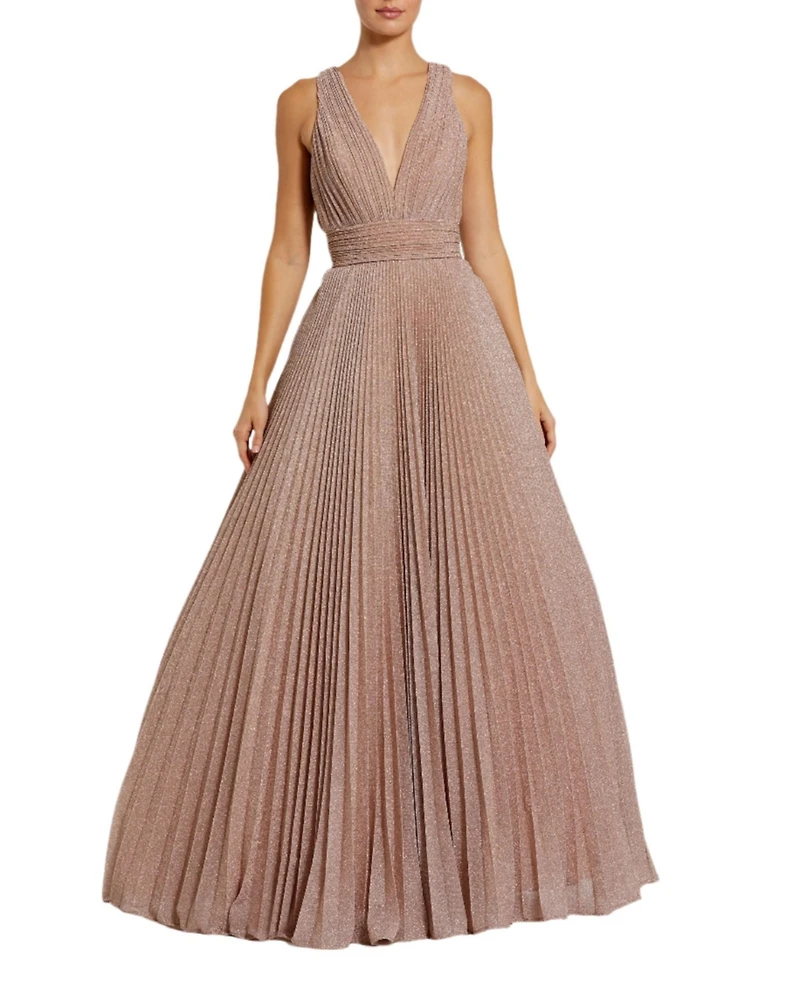 Mac Duggal Women's Shimmering Georgette Pleated Sleeveless Gown