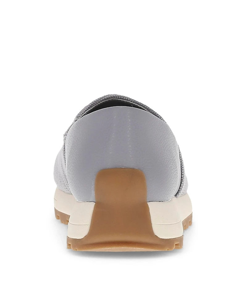 Baretraps Women's Gennie Slip On Flats