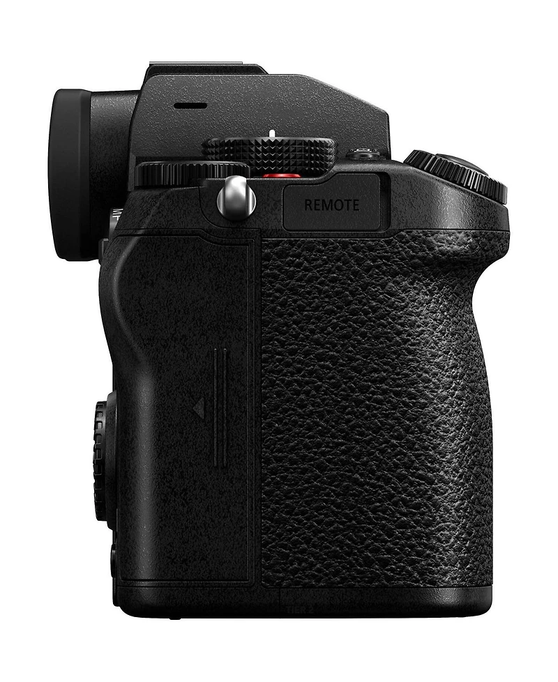 Panasonic Lumix Dc-S5 Mirrorless Camera with Lumix S 20-60mm f/3.5-5.6 L-Mount Lens