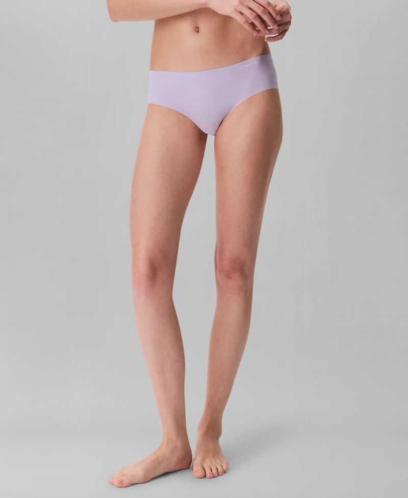 Calvin Klein Women's Invisibles Microfiber Stretch Hipster Underwear D3429