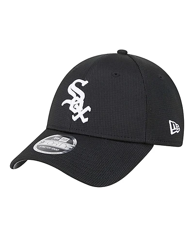 New Era Men's Black Chicago White Sox Pivot 9FORTY Adjustable Hat
