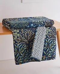 Levtex English Forest Reversible Quilted Throw, 50" x 60"