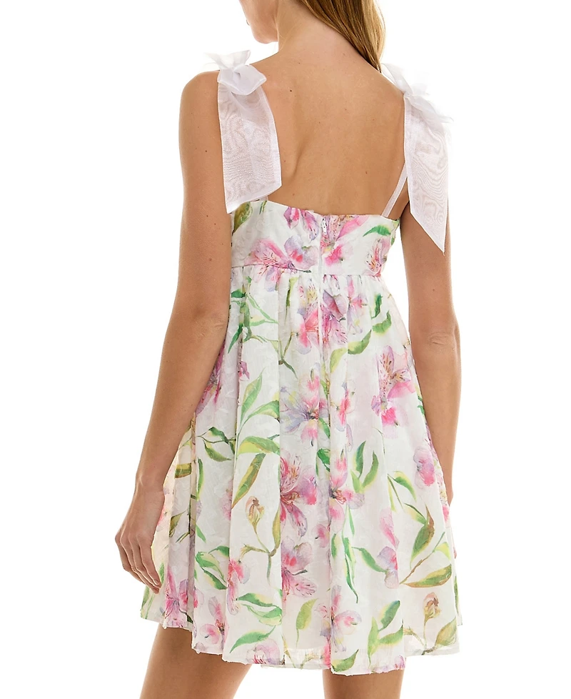 Seni & Cade Juniors' Floral-Print Babydoll Dress