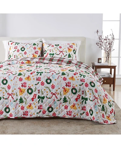 Linery & Co. Festive Holiday Reversible Microfiber Quilt Set with Shams
