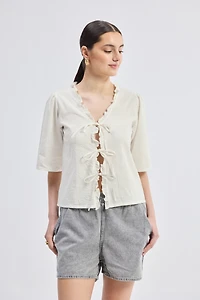 Reistor Women's Relaxed Fit Top With Ruffles and Front-Ties Cream
