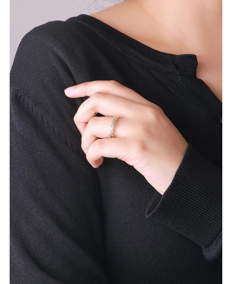 Devata Daisy Flower Ring in 14K Gold, Size 5, approx. 2.2 grams