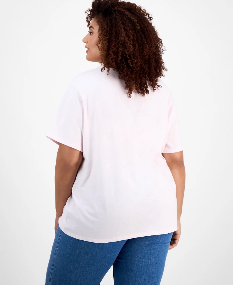 Hybrid Trendy Plus Minnie Mouse Crewneck Tee