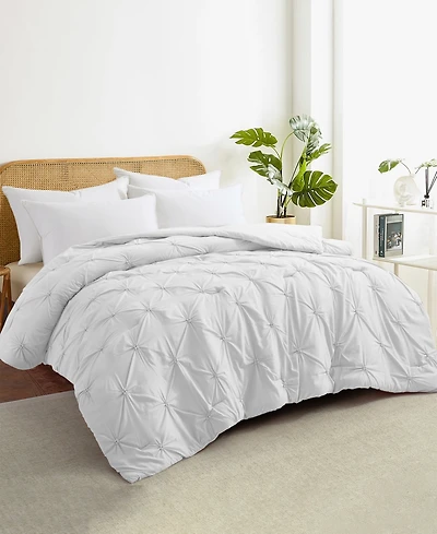 Unikome All Season Pintuck Down Alternative Comforter, Full/Queen
