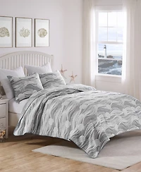 Greenland Home Fashions Dover Reversible Matelasse -Pc. Coverlet Set