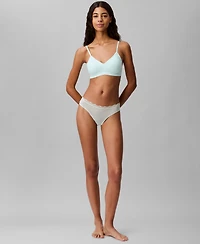 Calvin Klein Women's Invisibles Gel Wire Lightly Lined Bralette QF7142