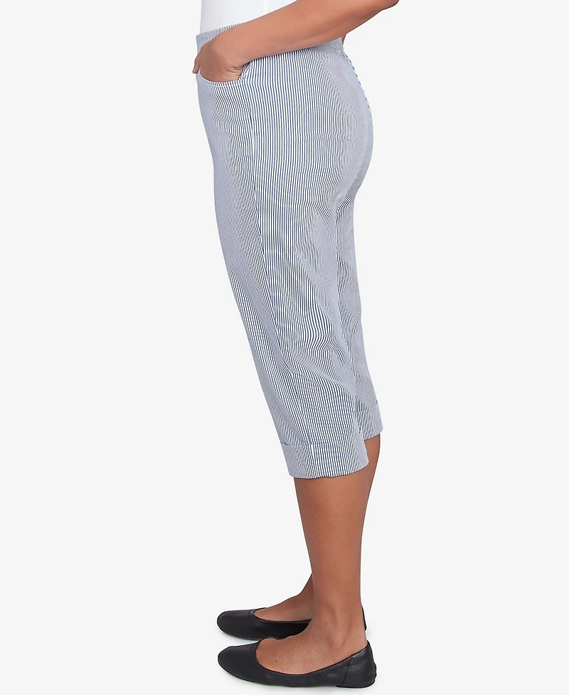 Alfred Dunner Petite Land of The Free Striped Cuffed Clamdigger Pants