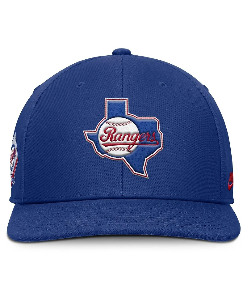 Nike Men's Royal Texas Rangers Pro Performance Snapback Hat