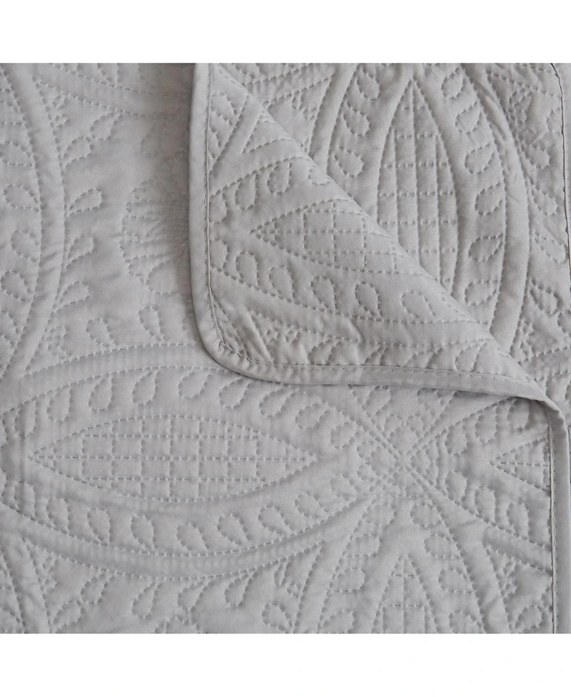 Linery & Co. Pinsonic Medallion Microfiber Quilt Set With Shams