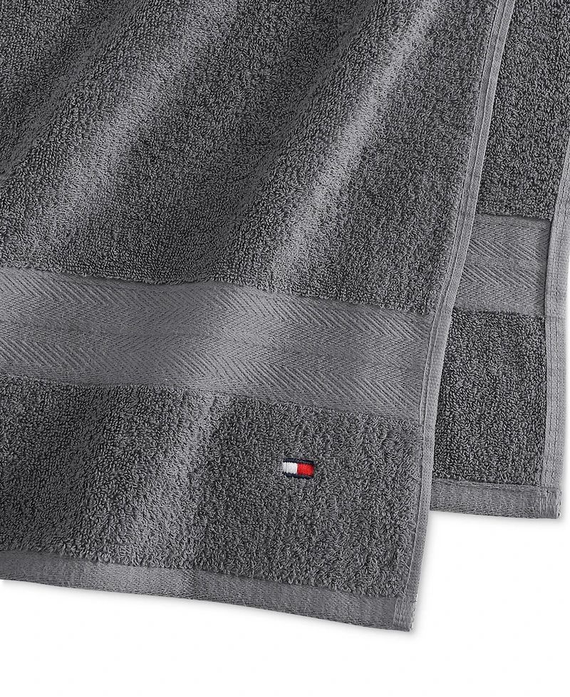 Tommy Hilfiger Home Modern American Solid Cotton Bath Towel, 30" x 54"