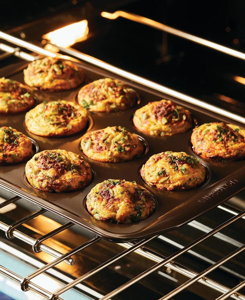 Circulon Symmetry Nonstick Chocolate Brown 12-Cup Muffin Pan