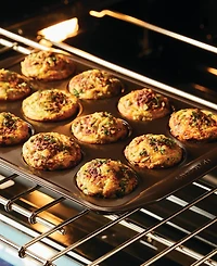 Circulon Symmetry Nonstick Chocolate Brown 12-Cup Muffin Pan