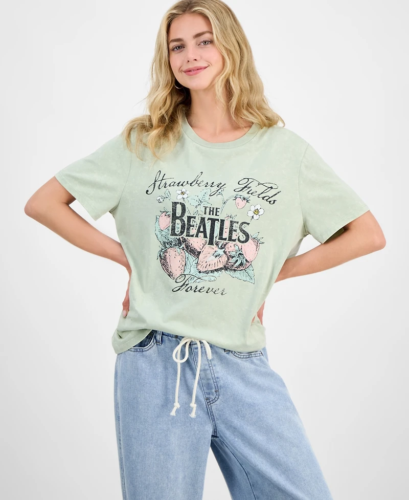 Love Tribe Juniors' The Beatles Strawberry Fields T-Shirt