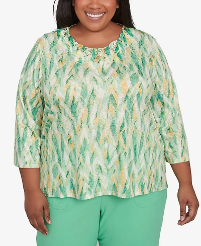 Alfred Dunner Plus Rise & Shine Bright Textured Strokes Embellished Top