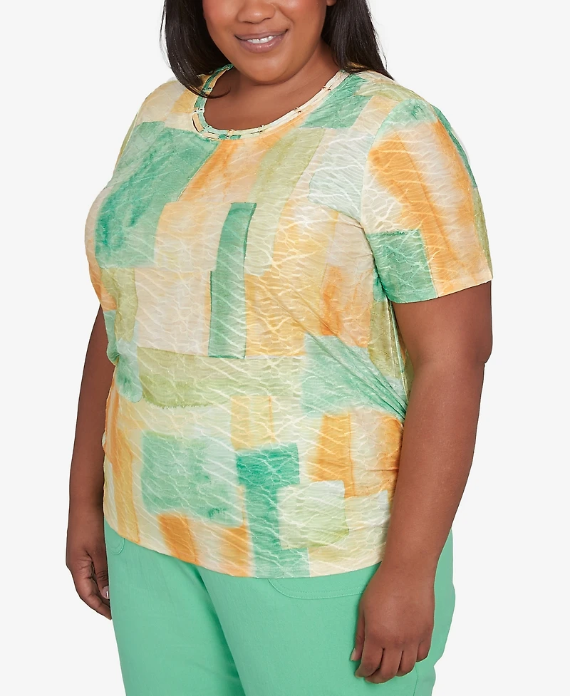 Alfred Dunner Plus Rise and Shine Textured Patch Short Sleeve Top