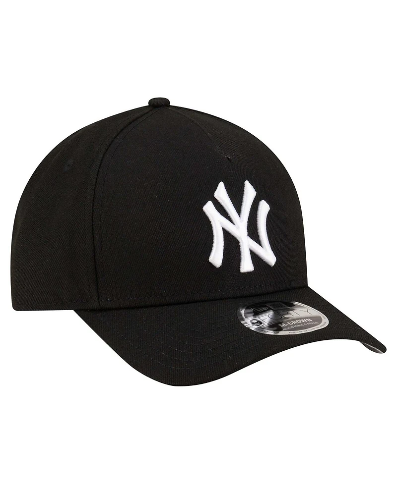 New Era Men's Black New York Yankees Player Replica 9FORTY Adjustable Hat