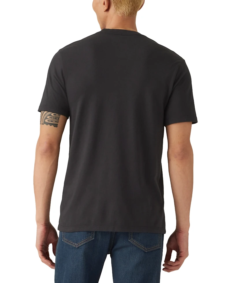 Levi's Men's Straight-Fit Quick-Dry Tech T-Shirt
