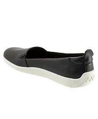 Softwalk Deva Flat