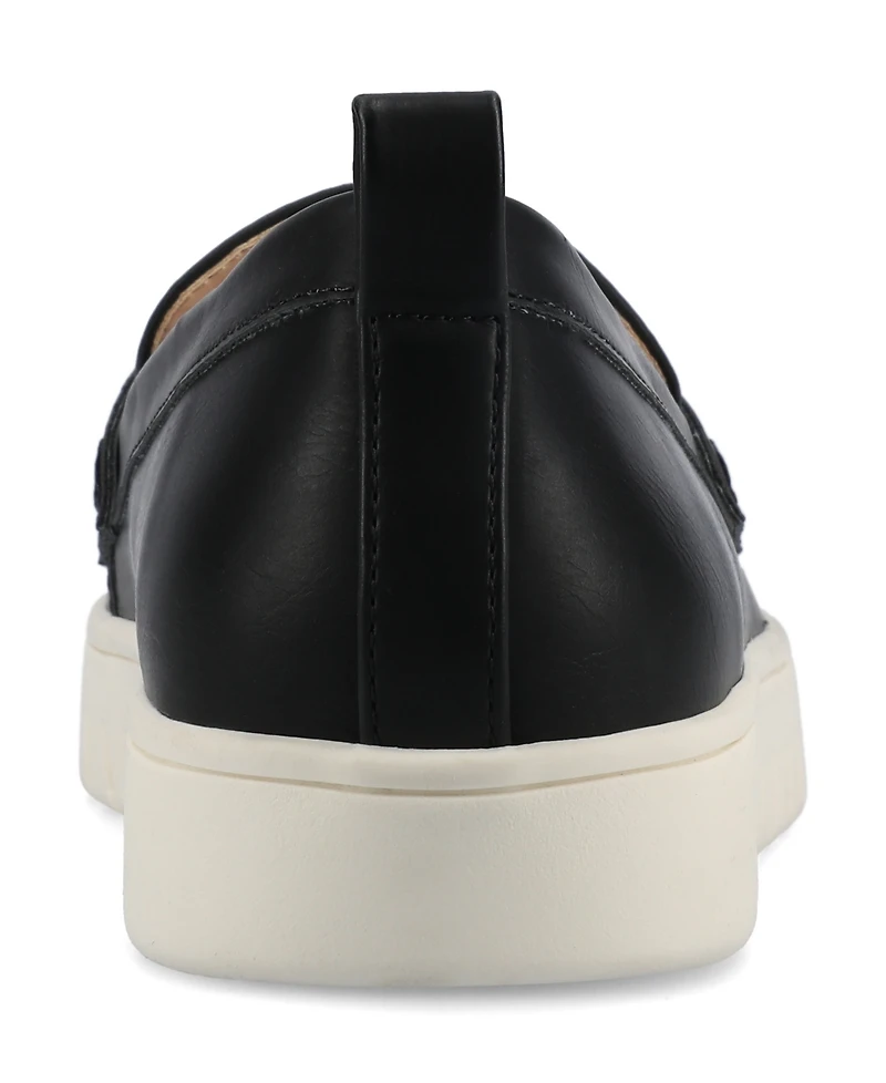 Journee Collection Women's Tayla Round Toe Comfort Loafers