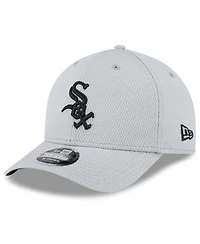 New Era Men's Gray Chicago White Sox 2025 Mlb Clubhouse 9FORTY M-Crown Adjustable Hat