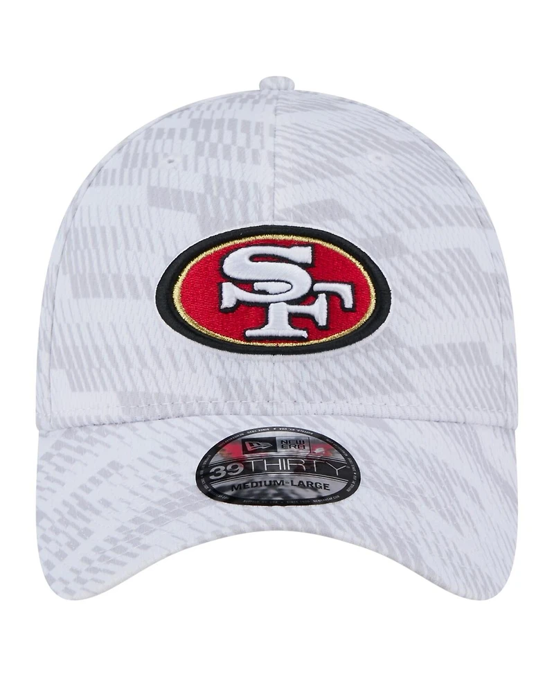 New Era Men's White San Francisco 49ers Gameday Graded 39THIRTY Flex Hat