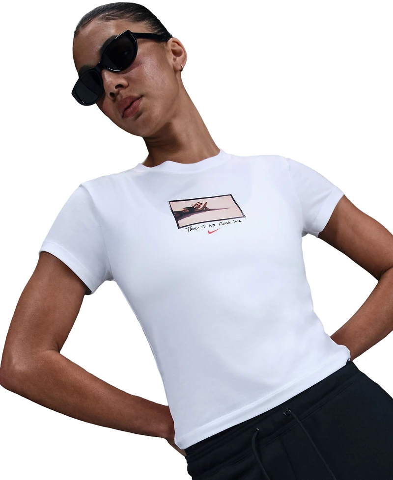 Nike Sportswear Women's Chill Knit Graphic Cropped T-Shirt