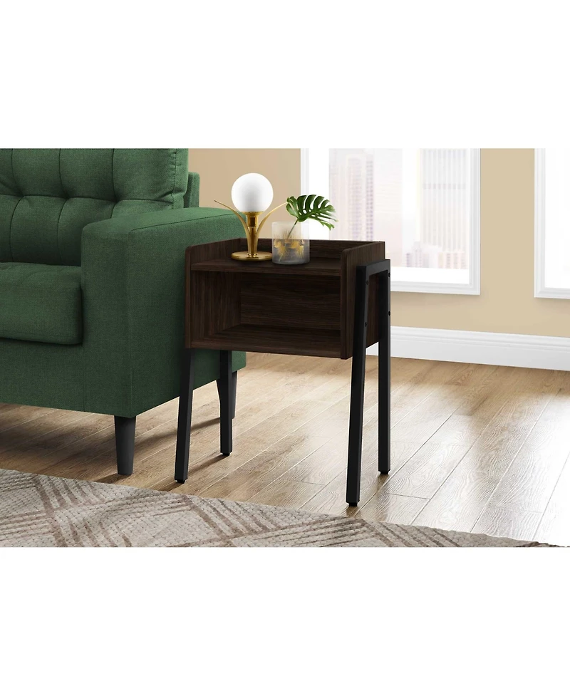 Contemporary Wood Top Accent Table with Sturdy Metal Frame