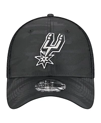 New Era Men's Black San Antonio Spurs Subtle Camo 39THIRTY Flex Hat