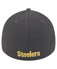New Era Men's Graphite Pittsburgh Steelers Main 39THIRTY Flex Hat