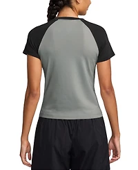 Nike Sportswear Women's Chill Knit Slim Graphic T-Shirt