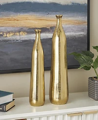 Rosemary Lane 19.5" Aluminum Metal Decorative Vase with Wavy Accents and Textured Ridges