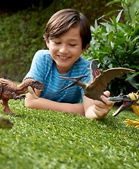 Jurassic World Chaos Theory Wild Roar Kentrosaurus Action Figure
